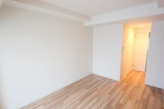 スプランディッド淀屋橋DUE（ドューエ）