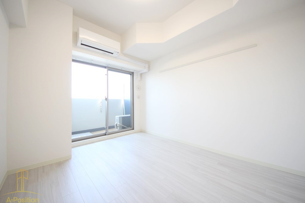 プレサンスOSAKA DOMECITY クロスティ