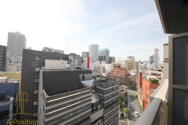 ファーストフィオーレ東梅田