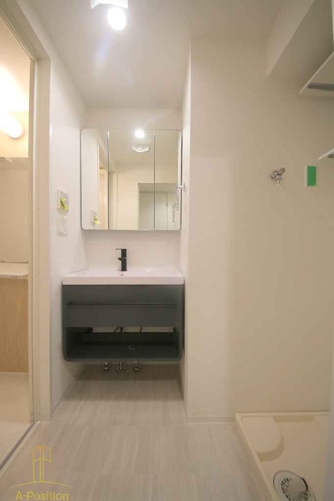 セレニテ日本橋エクラ