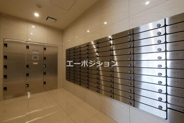 スプランディッド難波キャトル