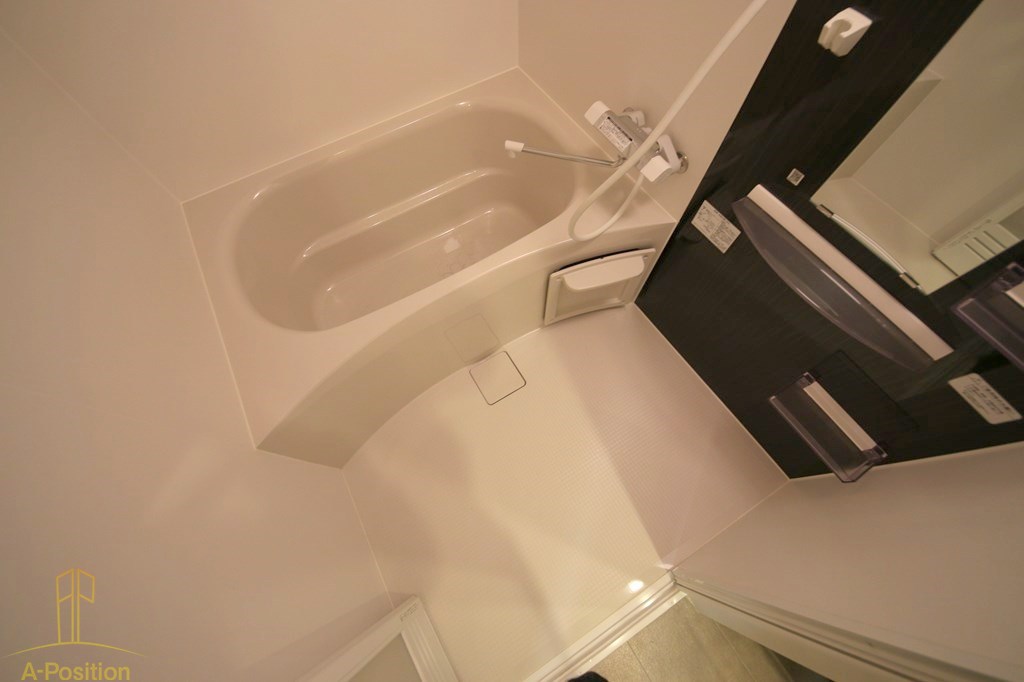 セレニテ堺筋本町リアン