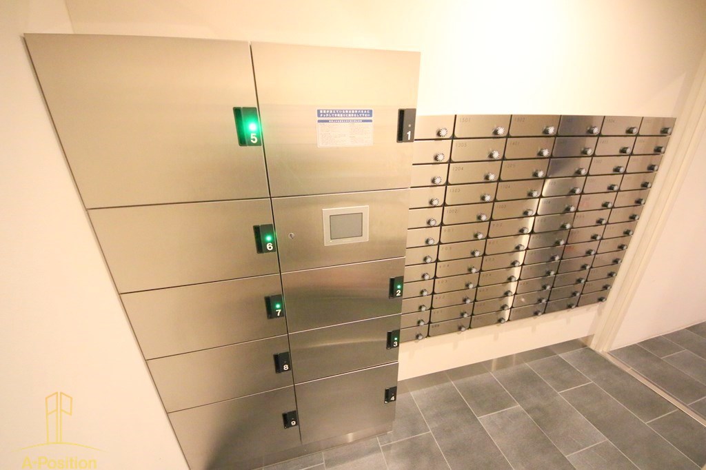 セレニテ堺筋本町リアン