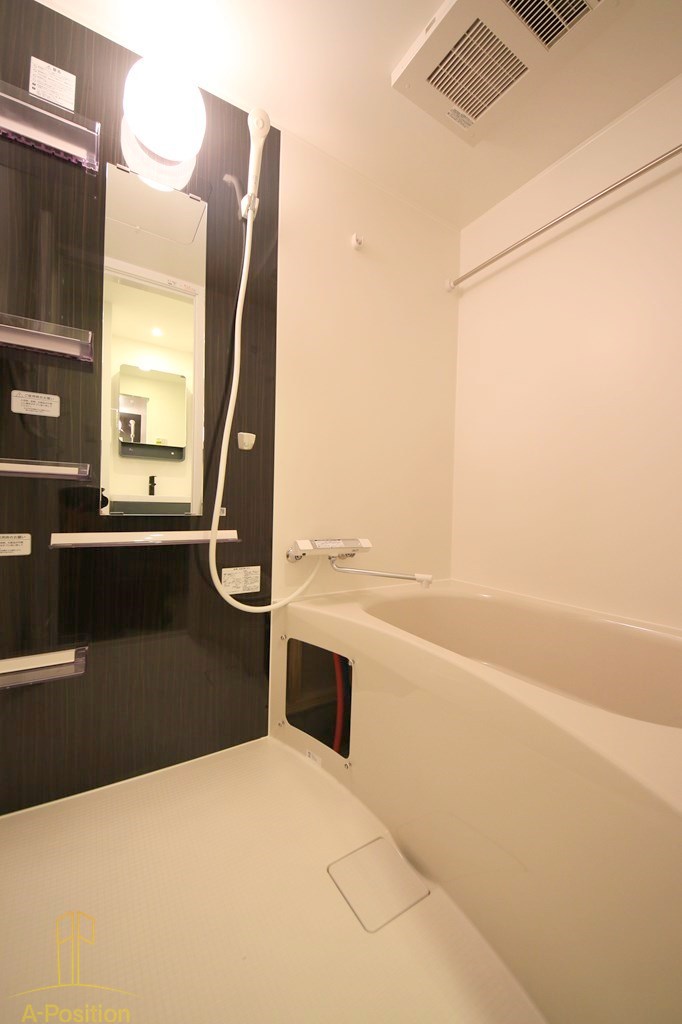 セレニテ堺筋本町リアン