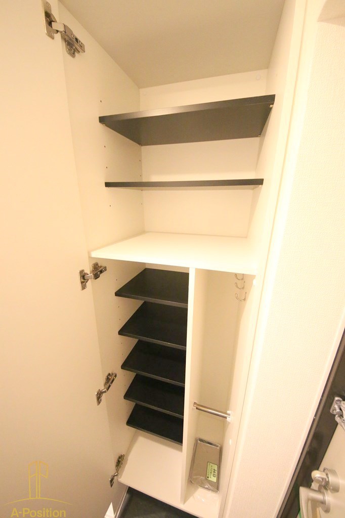 セレニテ堺筋本町リアン