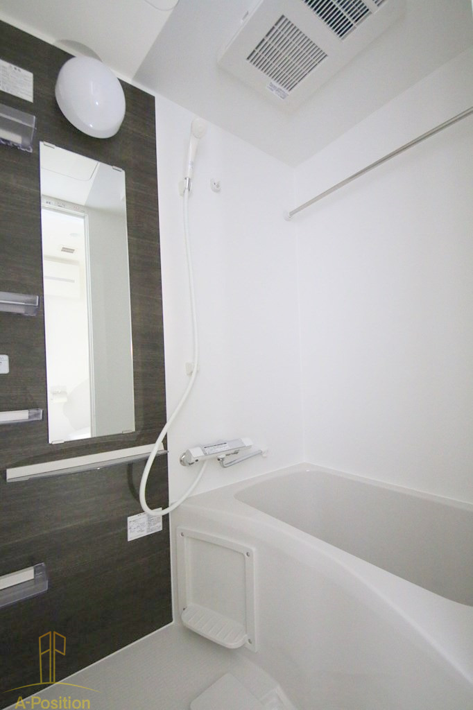 セレニテ福島アリア