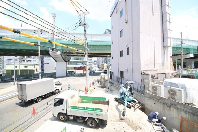 セレニテ福島アリア