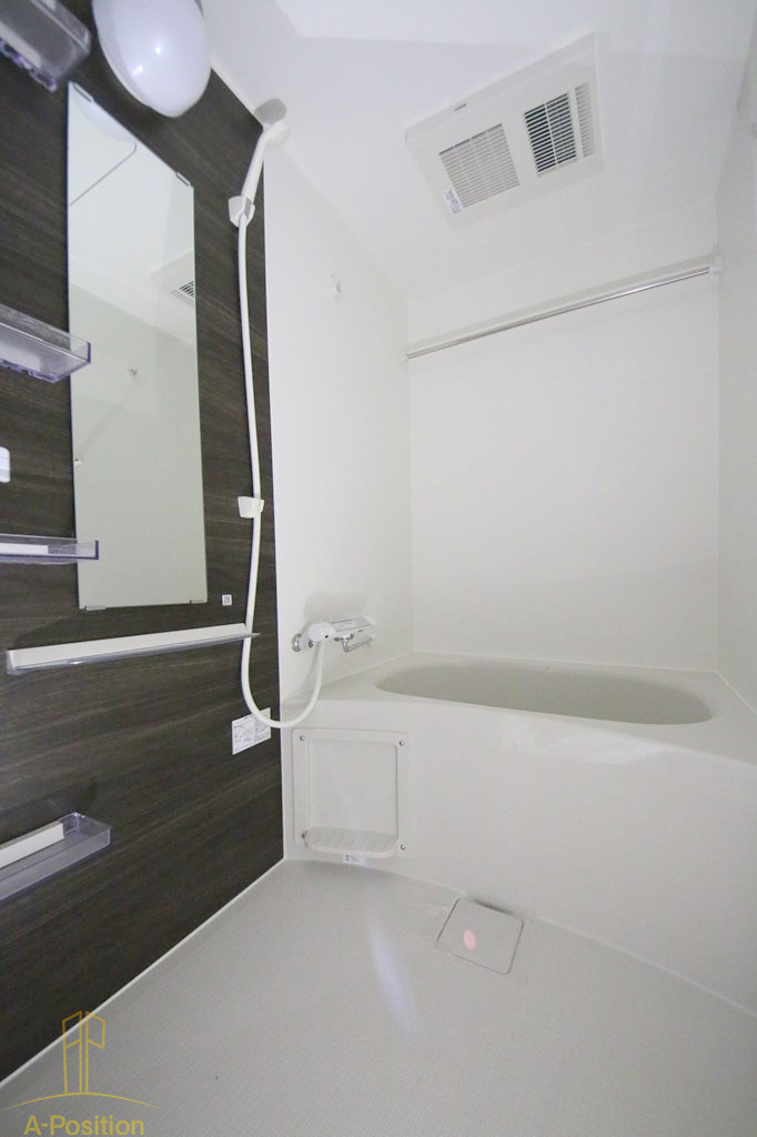 セレニテ福島アリア