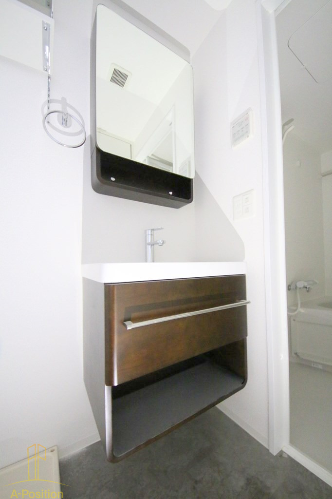 セレニテ福島アリア