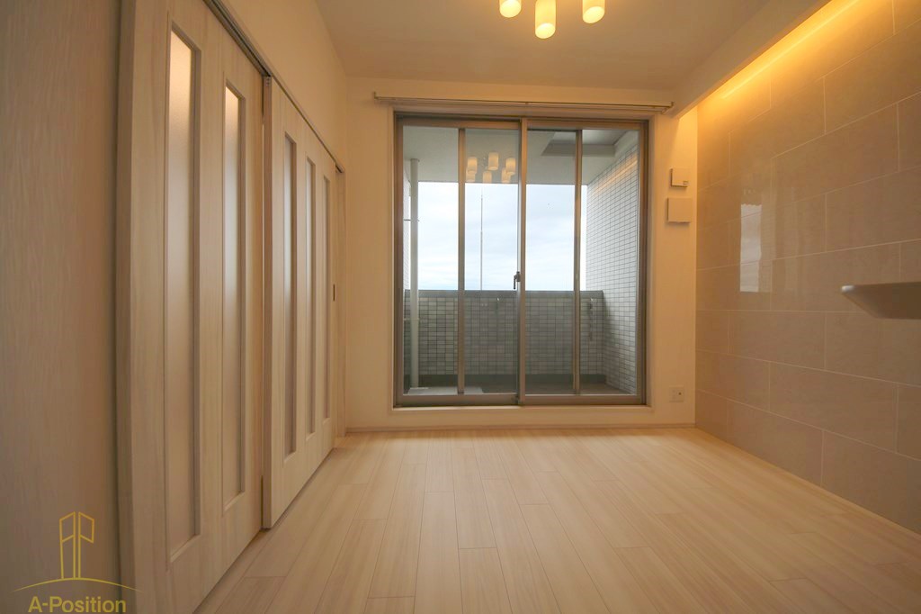 プレジオ難波ASIAN