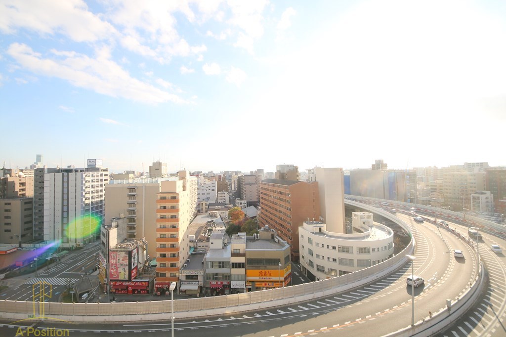 セレニテ桜川駅前プリエ