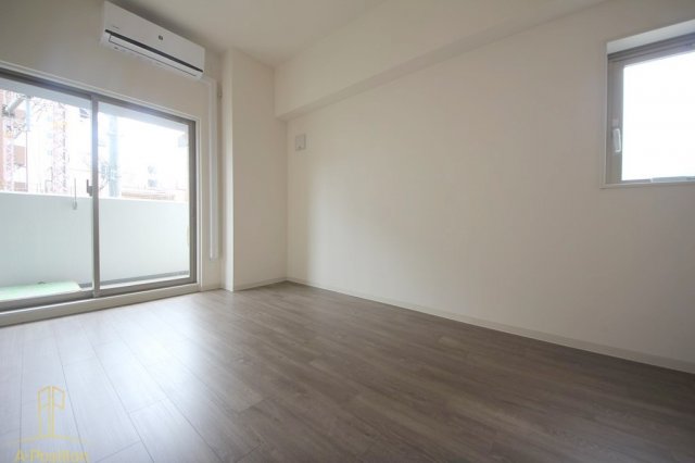 フォーリアライズ梅田レーベン