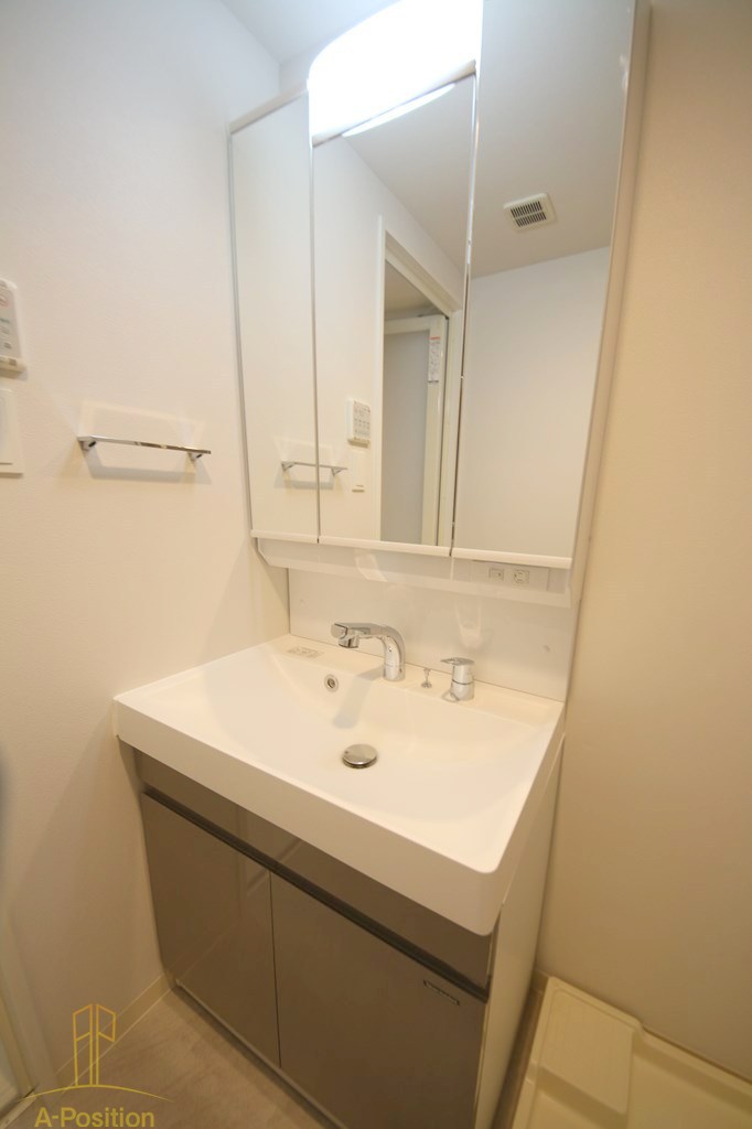 S-RESIDENCE阿波座bouncy