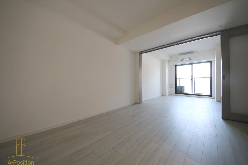 S-RESIDENCE阿波座bouncy