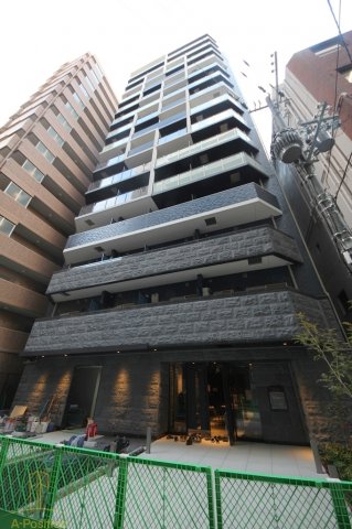 プレサンス阿波座駅前