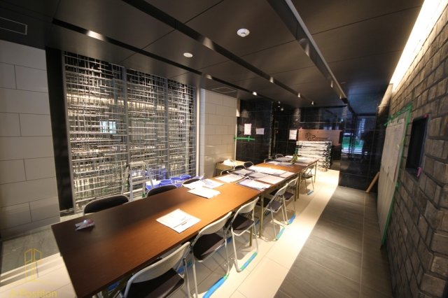 プレサンス阿波座駅前