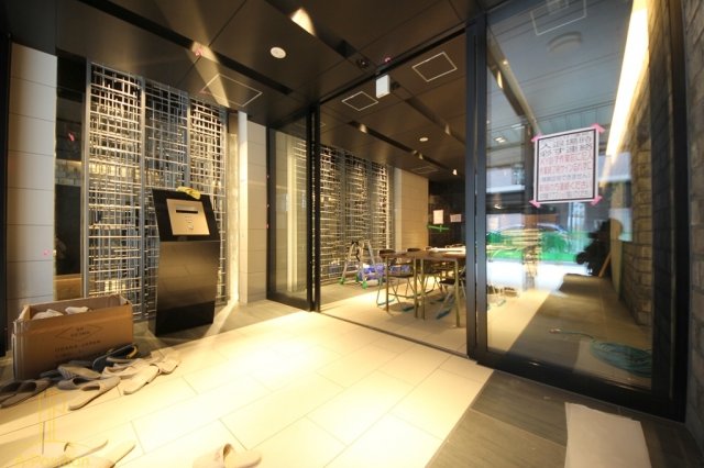 プレサンス阿波座駅前