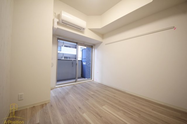 プレサンス阿波座駅前