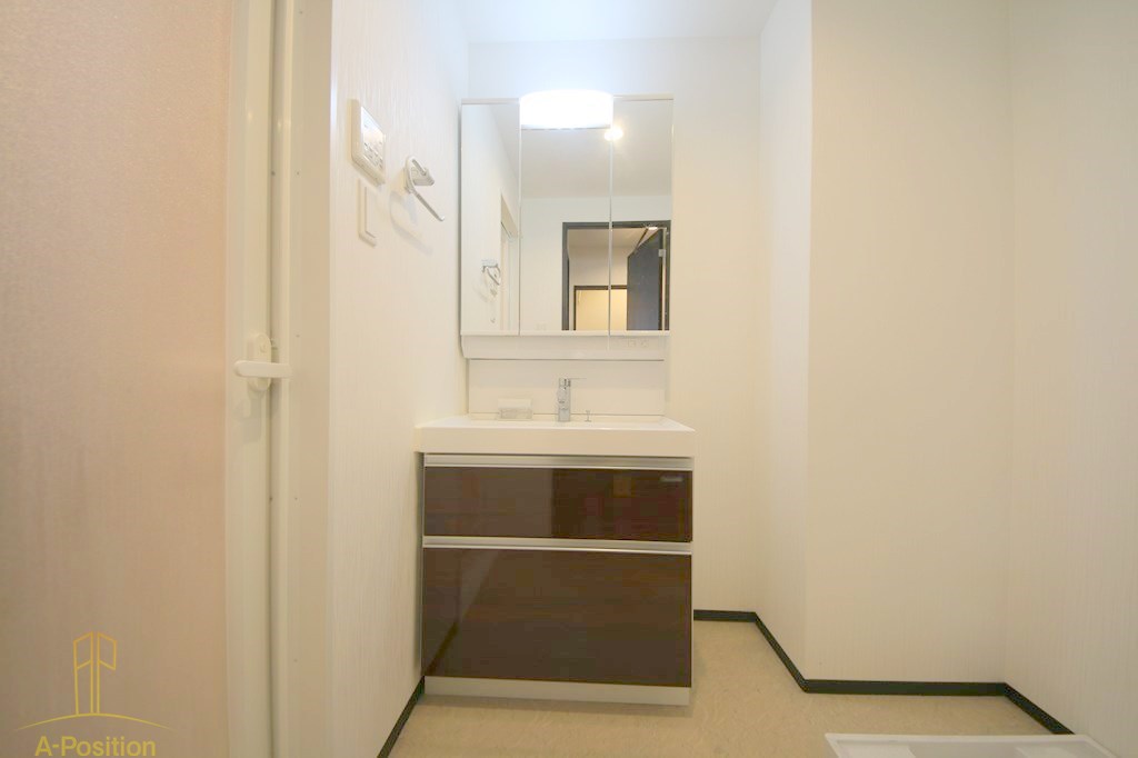 プレジオ難波ASIAN