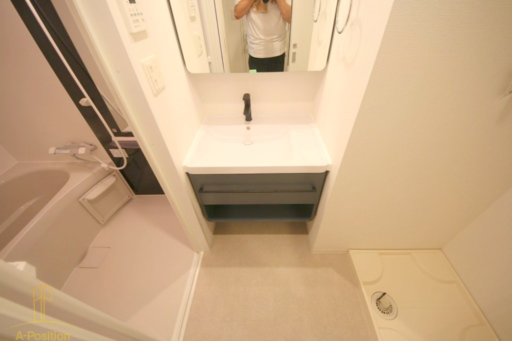 セレニテ本町東リアン