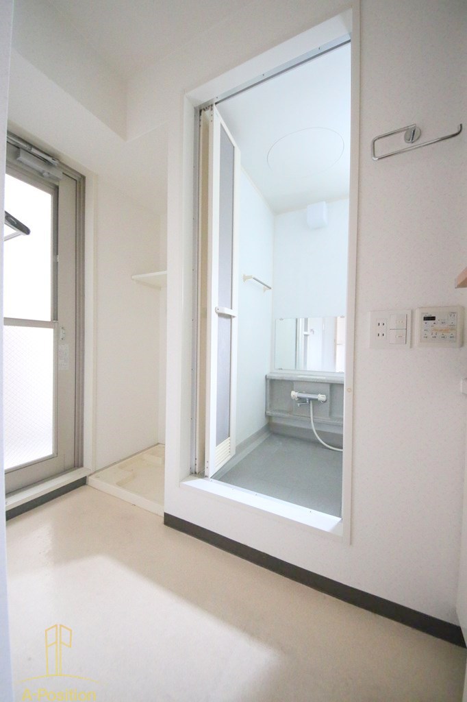 FLAT INN UESHIO