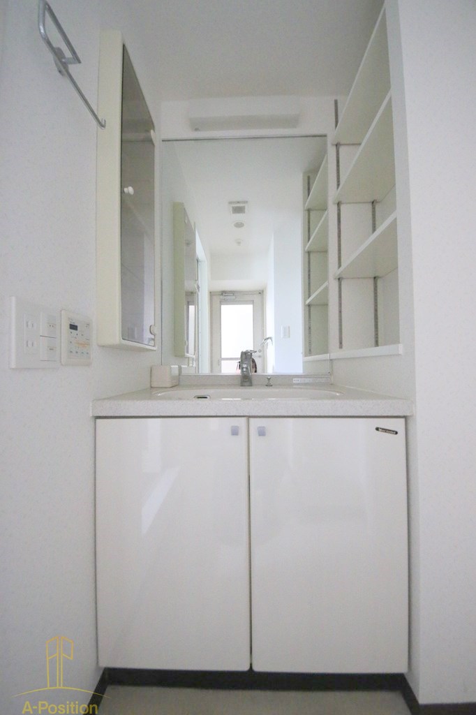 FLAT INN UESHIO
