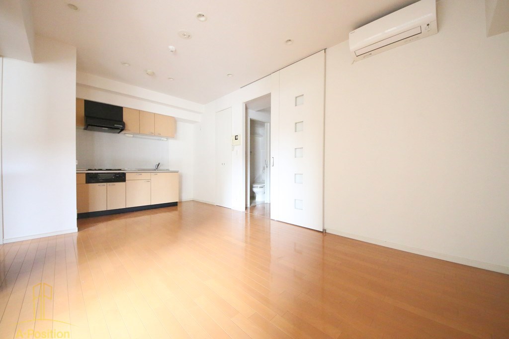 FLAT INN UESHIO