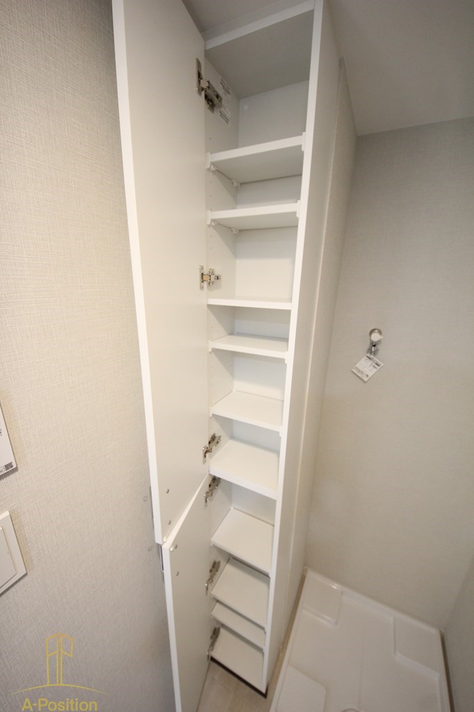GLUCKMAISON/S-EBIE XI