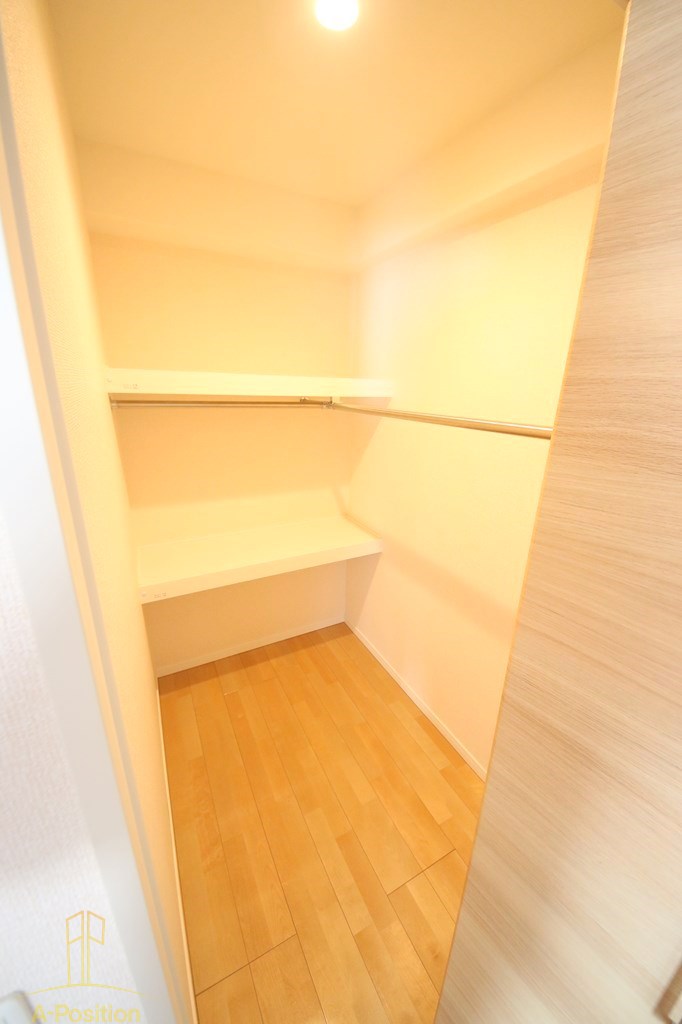 INOYA BLDG RESIDENCE