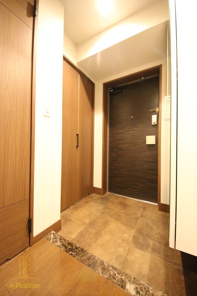 INOYA BLDG RESIDENCE