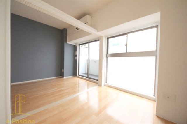 ザ・パーククロス阿波座