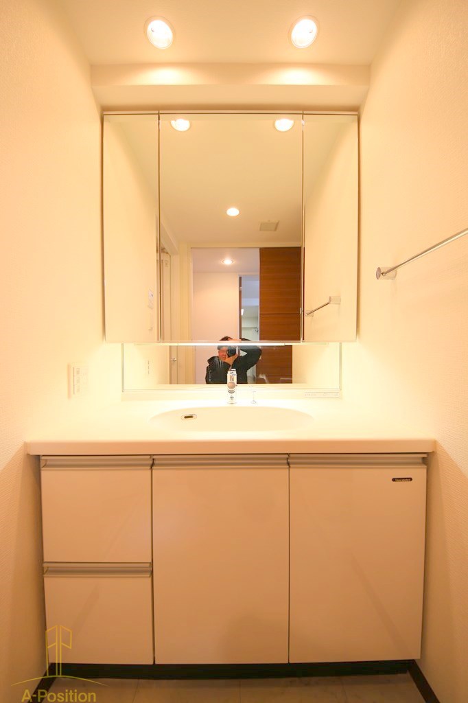 フロンティアタワー日本橋