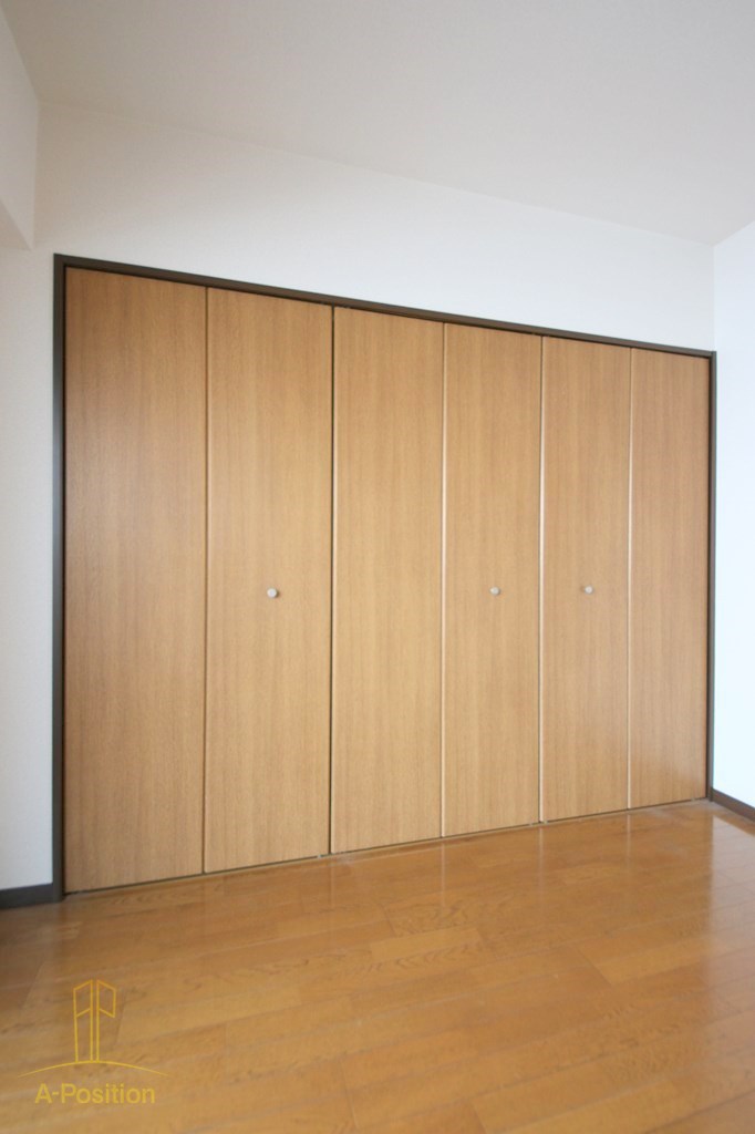 ビガーポリス556紅梅町アーデン南森町