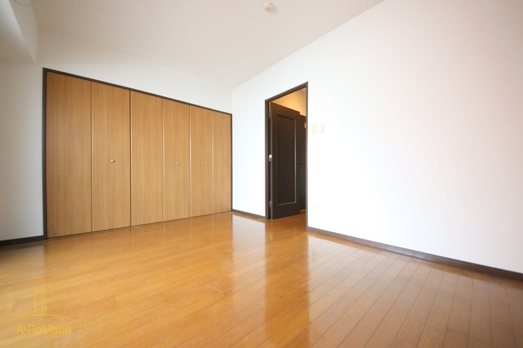 ビガーポリス556紅梅町アーデン南森町