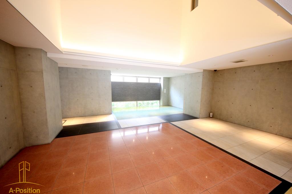 アーデン土佐堀