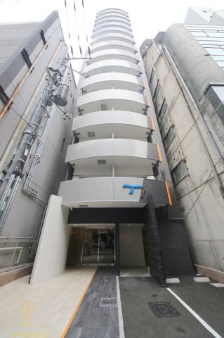 セレニテフラン本町