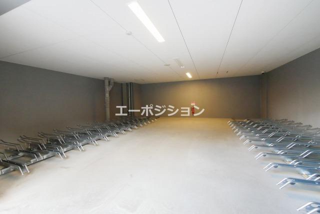 セレニテ難波ミラク参番館