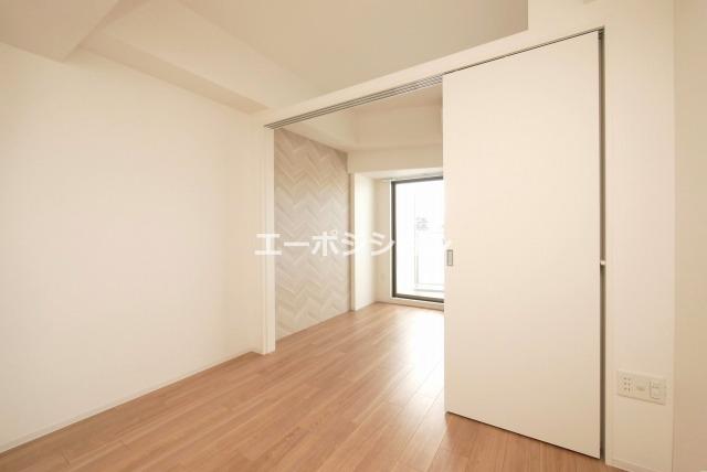 セレニテ難波ミラク参番館