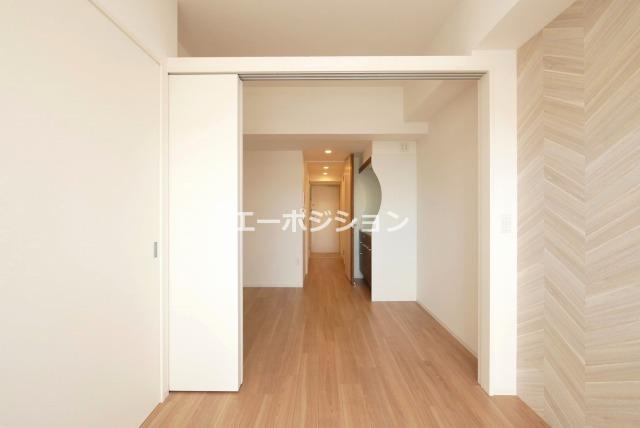 セレニテ難波ミラク参番館