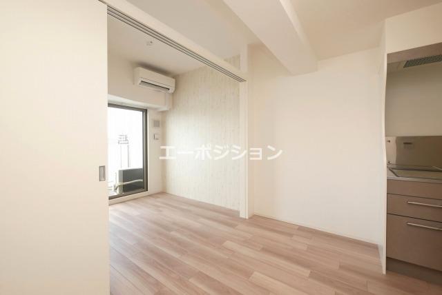 セレニテ難波ミラク参番館