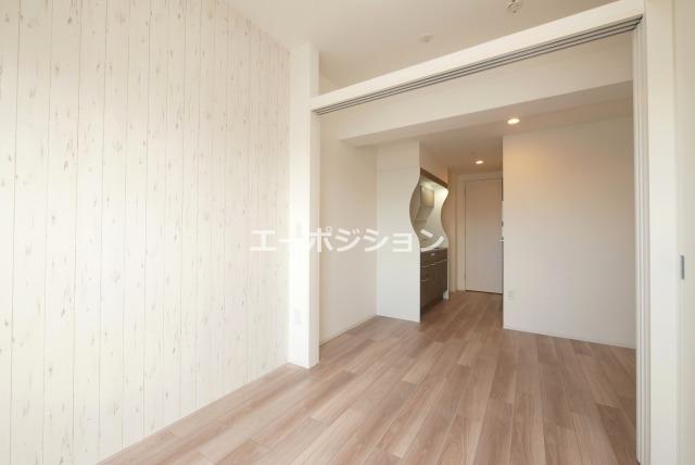 セレニテ難波ミラク参番館