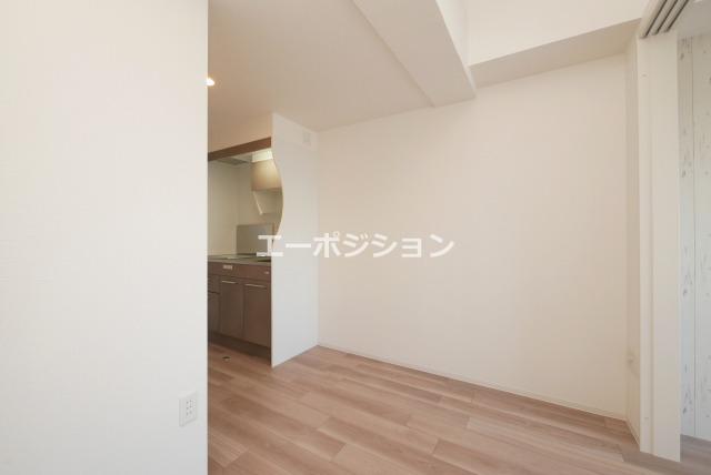 セレニテ難波ミラク参番館