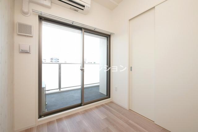 セレニテ難波ミラク参番館