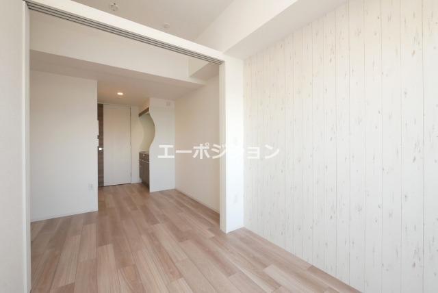 セレニテ難波ミラク参番館