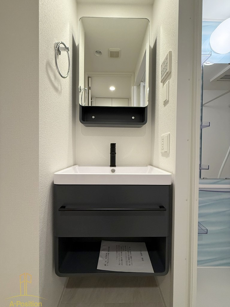 セレニテ難波リアン