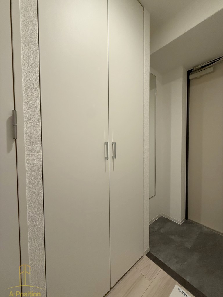 セレニテ難波リアン