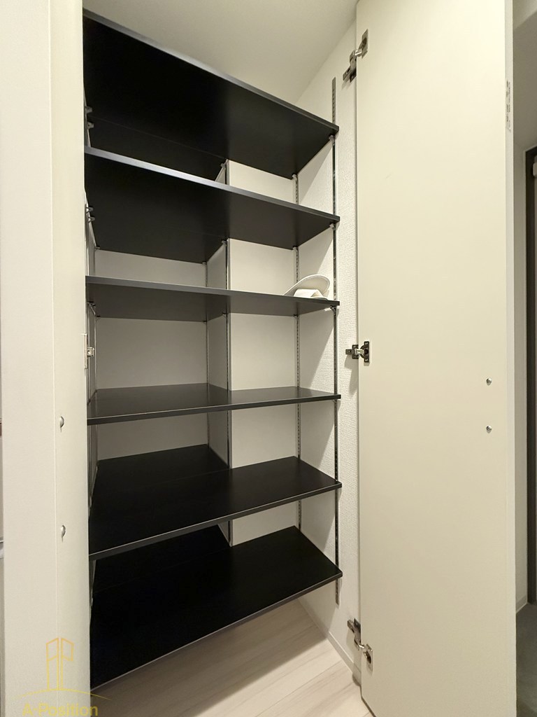 セレニテ難波リアン