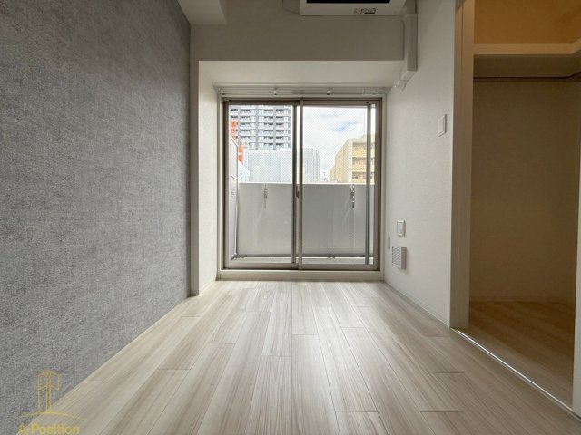 セレニテ難波リアン