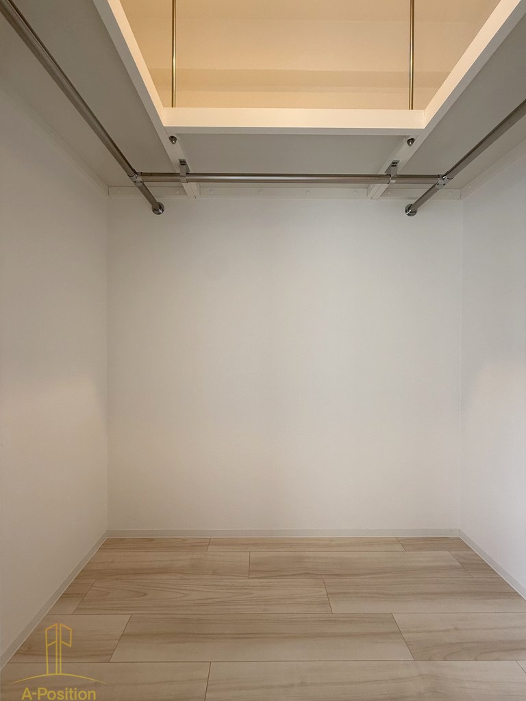 セレニテ難波リアン