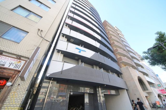 セレニテ難波リアン